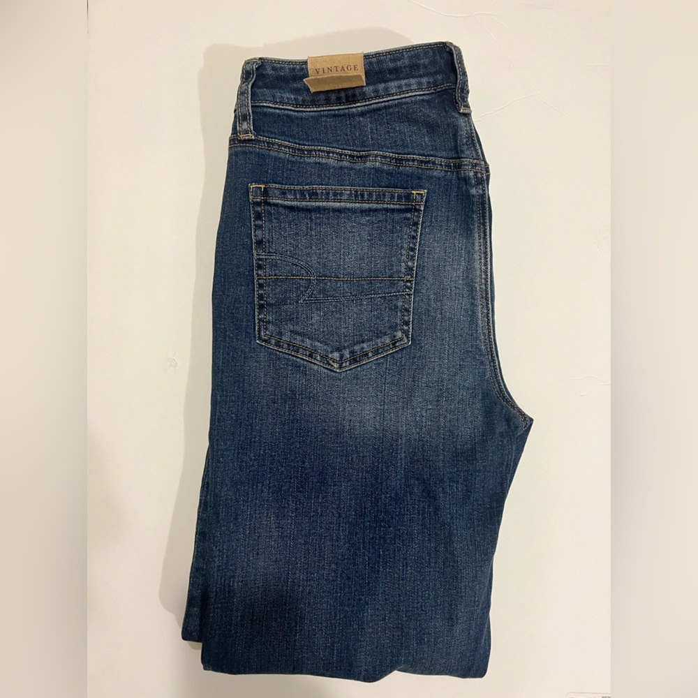 NWT American Eagle High Rise Jeans
